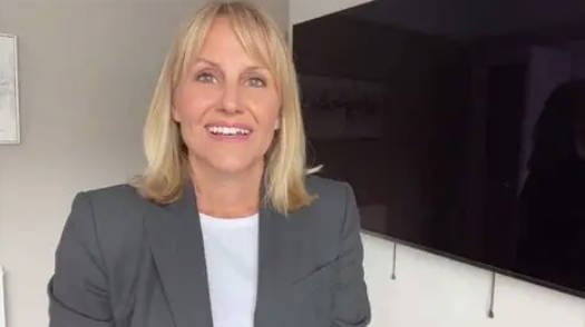 沉浸式50讲像外国人一样学英语